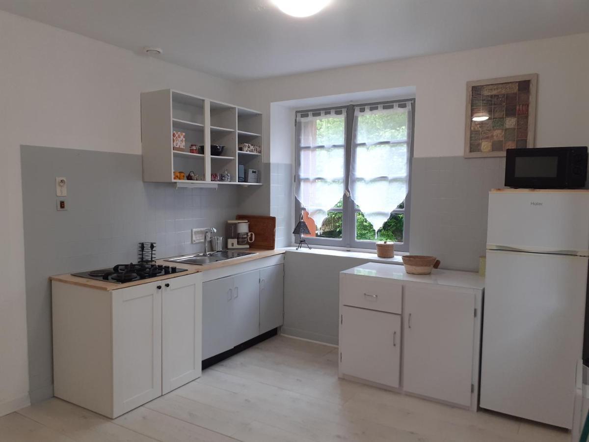 Les Chenes Blancs Apartment *