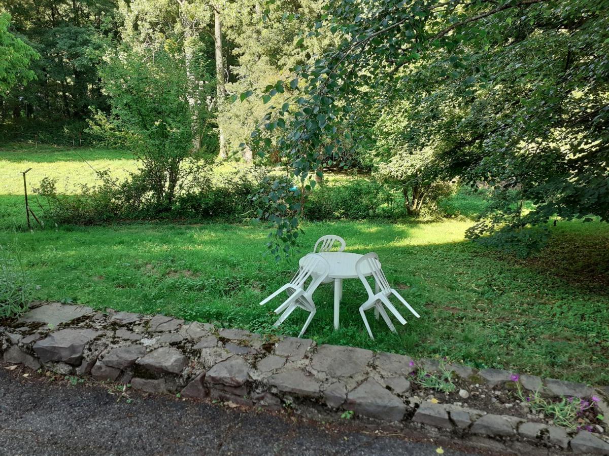 Les Chenes Blancs Aubin (Aveyron)